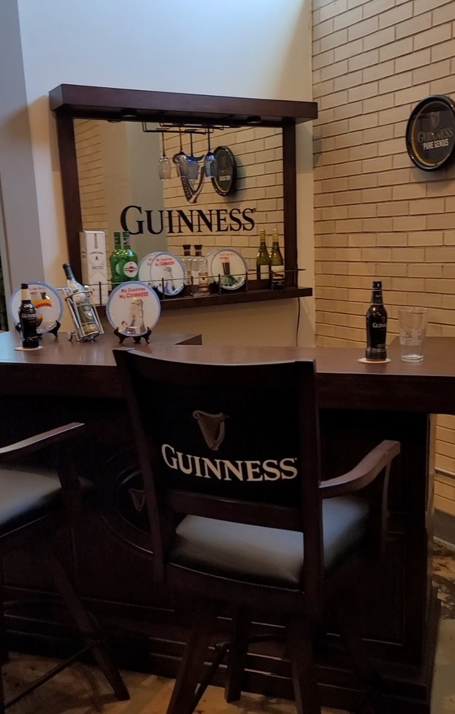 Guiness Wall Bar